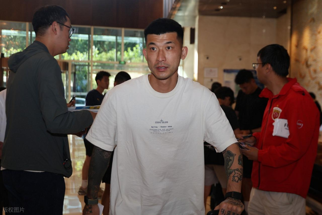 终于等到你!刘殿座在国足主场踢泰国首发表现不俗,直接零封对手