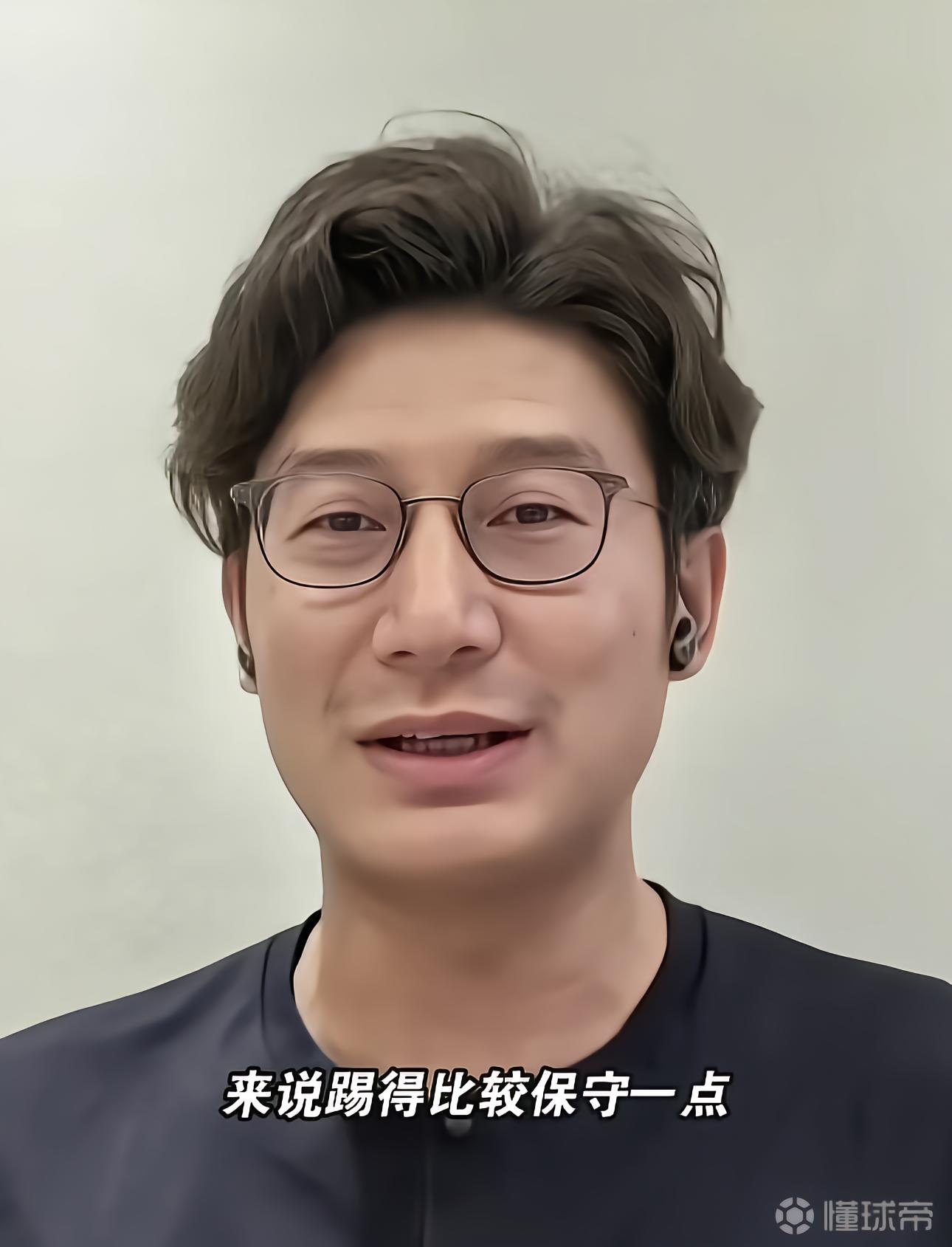于海:日本队丢球后的战术调整很及时,已跻身世界强队之列